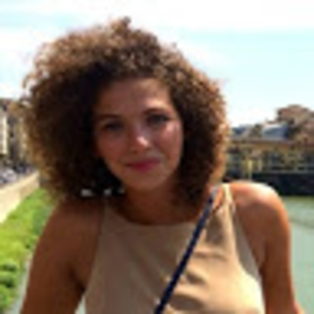 Meet your Posher, Carolyn